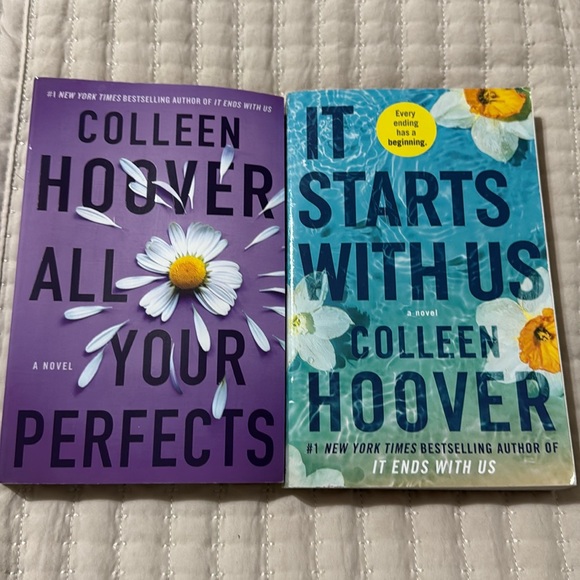 COLLEEN  HOOVER BOOK BUNDLE - Picture 1 of 5
